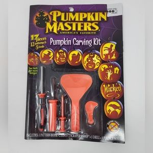 Pumpkin‎ Masters Carving Kit 17 pieces 12 patterns 5 Tools Halloween
